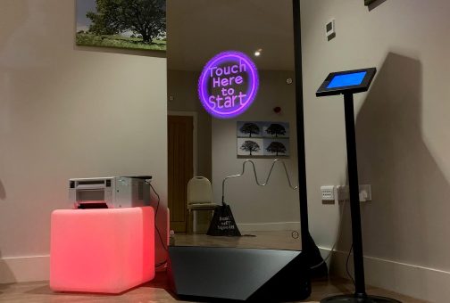 touch here to start mirror x