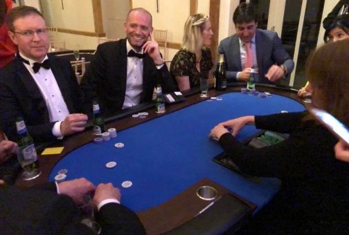 TEXAS12 texas holdem game in progress